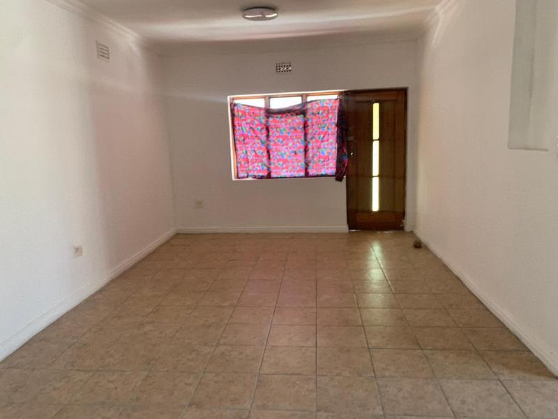 7 Bedroom Property for Sale in Belgravia Western Cape